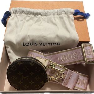 Authentic Louis Vuitton Rose Ballerine  BANDOULIÈRE strap